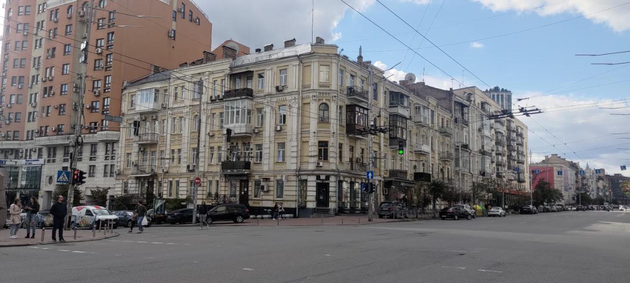 Appartement Saksaganskogo Centre à Kiev Extérieur photo